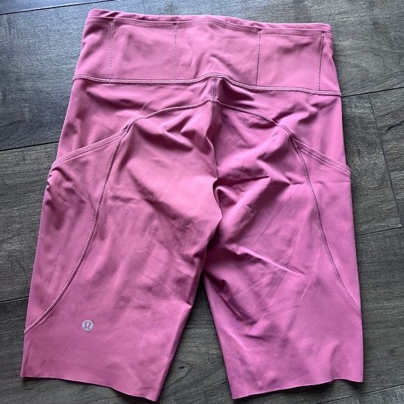 Lululemon fast and free bike shorts size 8 - Picture 1 of 1